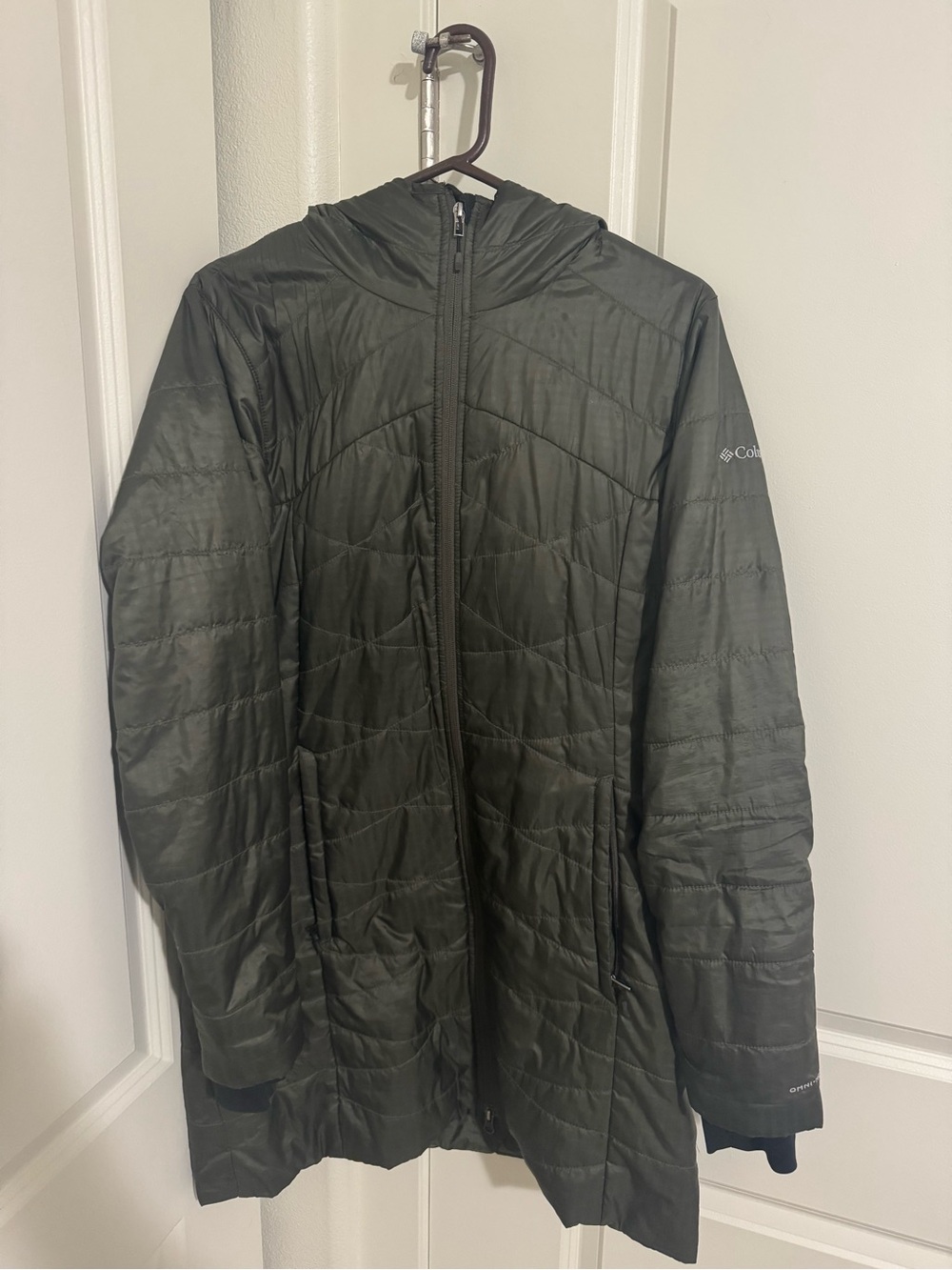 Women’s Columbia Heavenly hooded Omni Heat Long jacket size Large